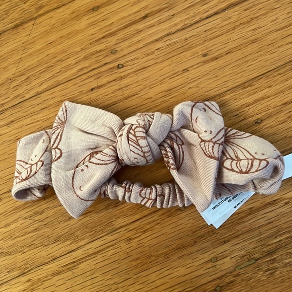 NWT Princess Leah Onesie with Matching Bow Size 0-3M and 3-6M! - Picture 8 of 8